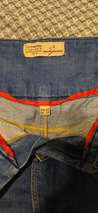 Оригинална дънкова пола