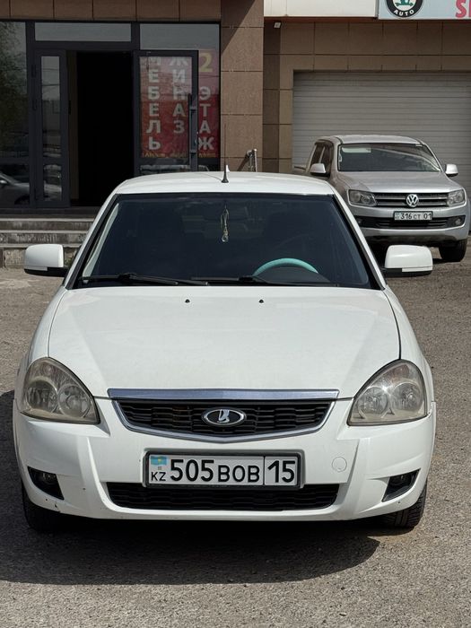 Приора 2011 года