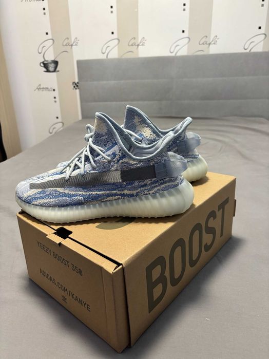 Yeezy Boost 350 V2 MX Frost Blue