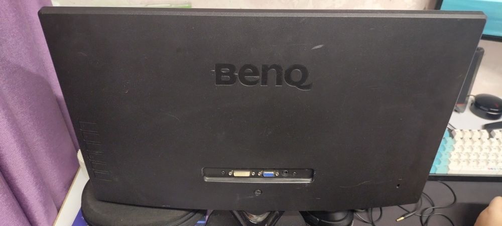 Мониторы продаются