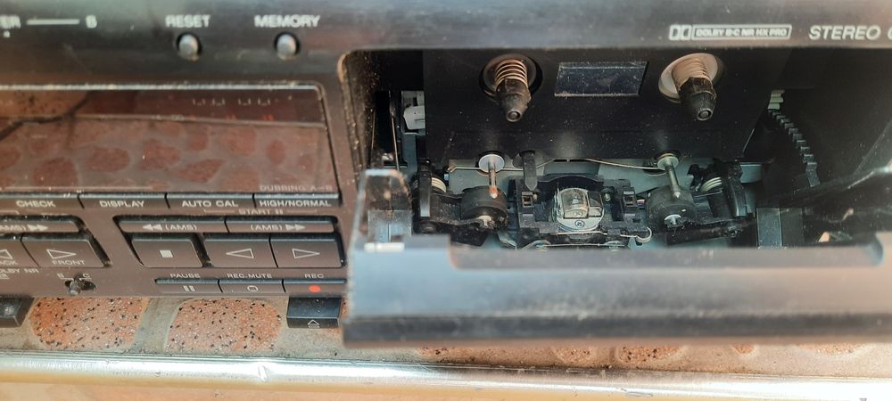 Касетъчен Дек за две Касетки  SONY dc we 505