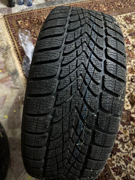 Jante 17 BMW cu cauciucuri Dunlop noi