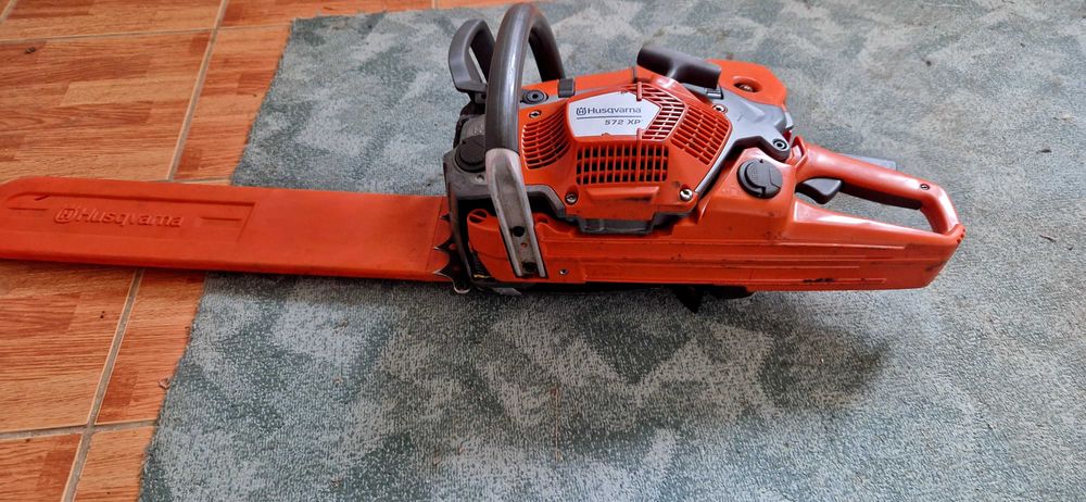 Husqvarna 572xp,impecabila