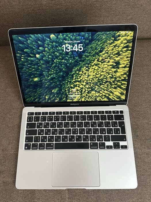 Macbook air m1 8/256