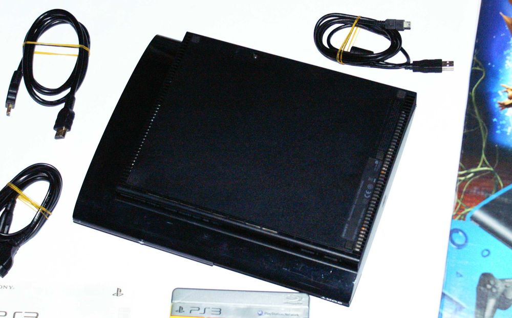 PS3 500GB PlayStation Видео Игра Плейстейшън 3 ПС3 с кутия и игри