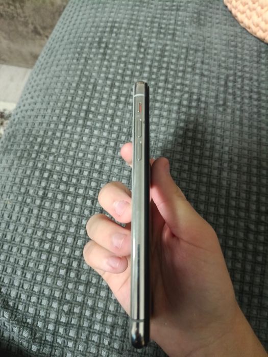 Продам Iphone X 64gb 100akb