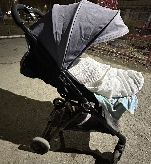 Детская коляска в хорошем состоянии