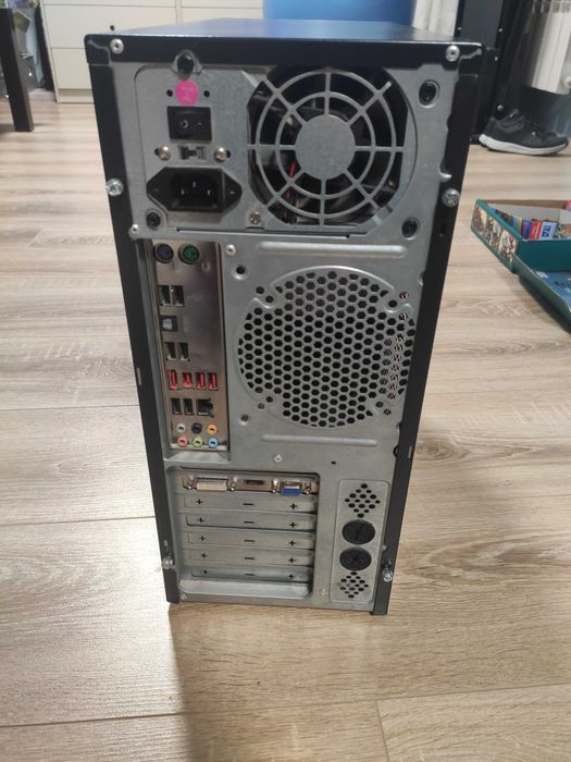 Настолен компютър Phenom II X4 965 3.4GHz - четириядрен