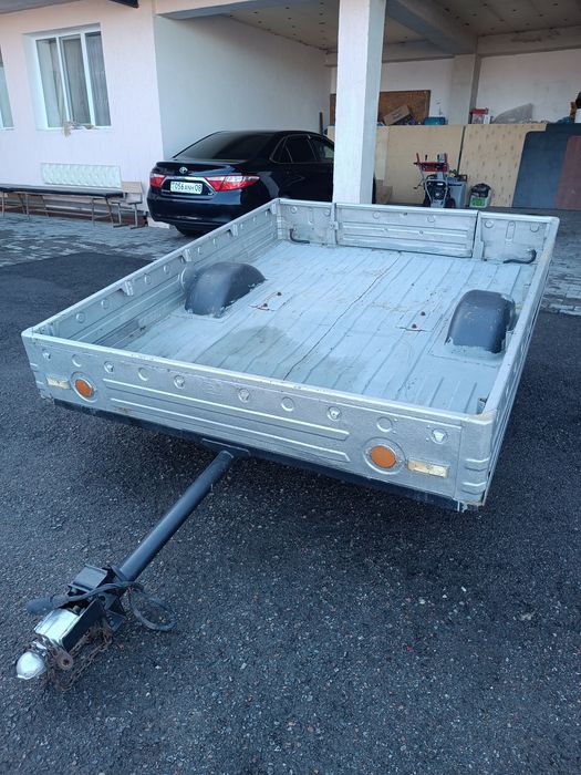 Прицеп одноосный