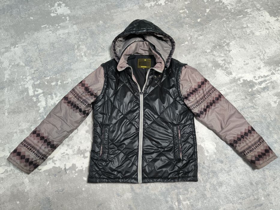 Продам куртки б/у