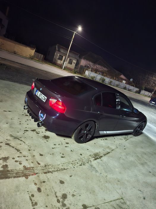 Vând BMW e 90 seria 3