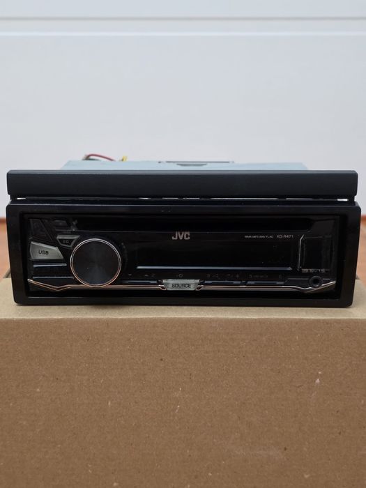Vând CD  player auto JVC KD-R471