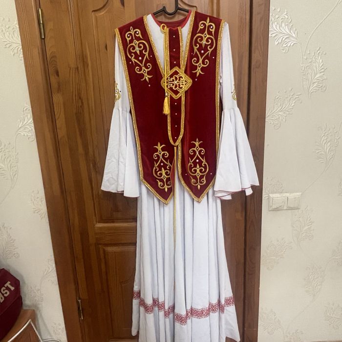 Казахское националное  платтье