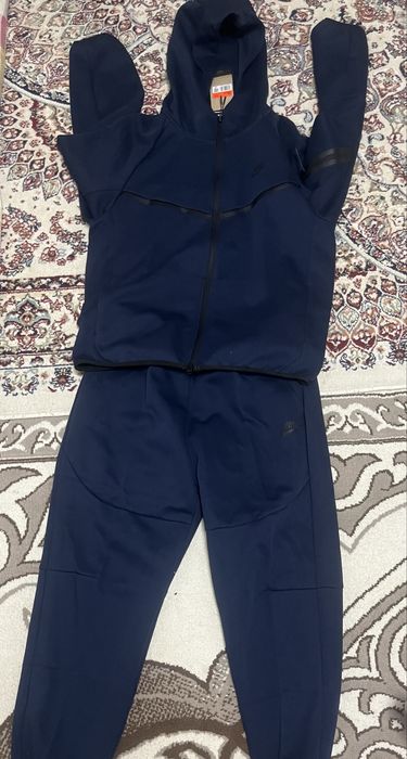 Продаю Tech Fleece двойка