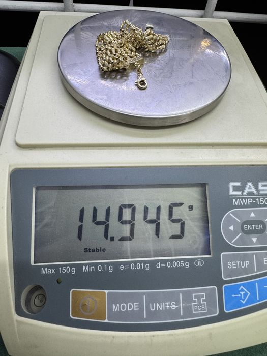 Золотой браслет жёлтый