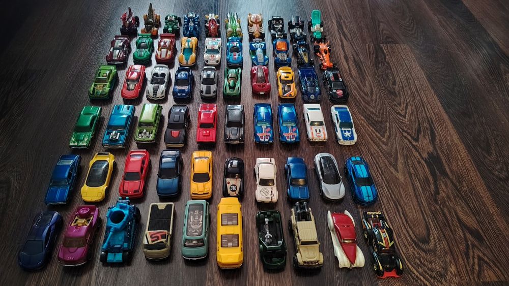 Hot wheels 60 броя