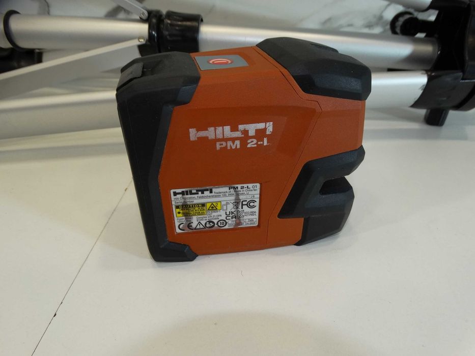 Hilti PM 2L - Линеен червен лазер + тринога 1.50 м.