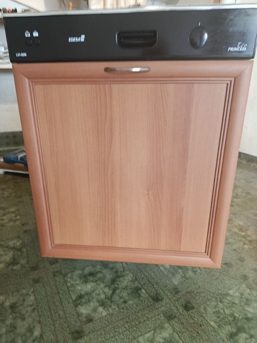 Съдомиялна EDESA LVI 20M