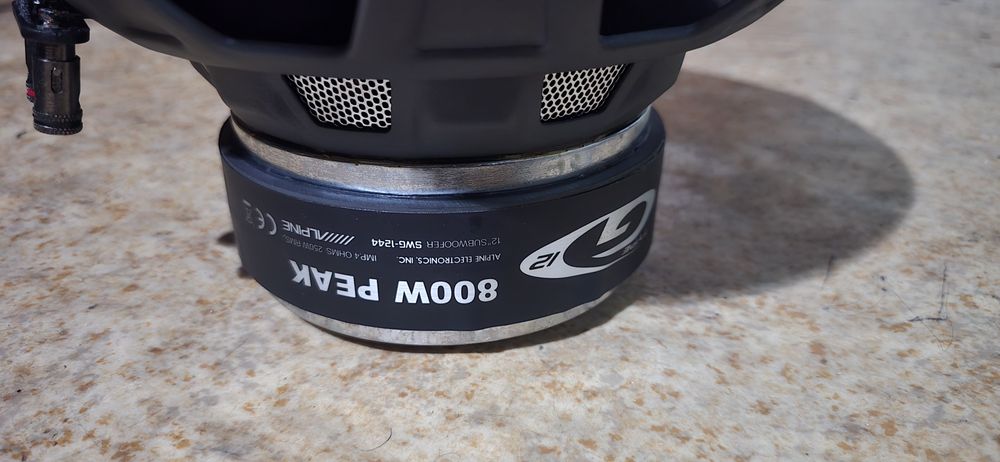 Продавам  говорител