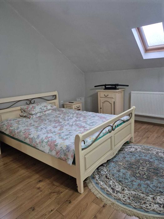 Casă zona Budești lângă pădure, zonă liniștită, Vâlcea, Teren 2664MP