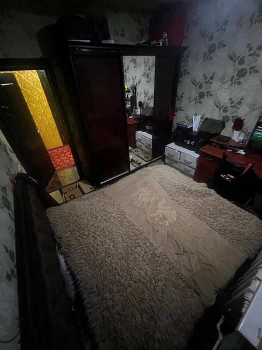 Продаю квартиру на Карасу 1