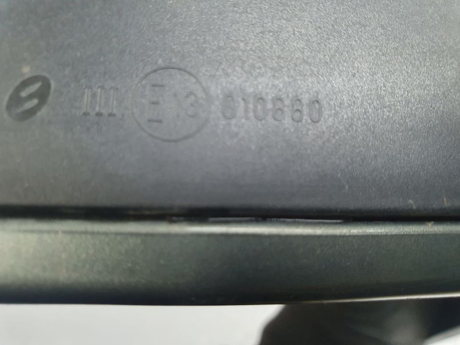 Oglinda dreapta electrica e13010880 Volkswagen Golf 5 (2003 - 2009) electric