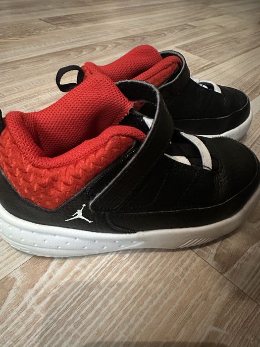 Кроссовки Jordan Nike
