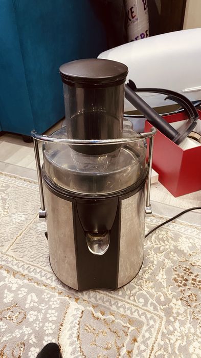 Сокавыжималка в хорошем сост.