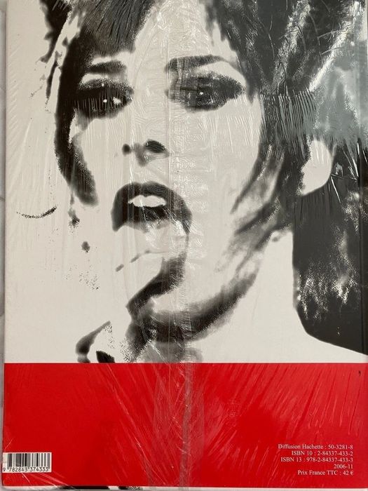 Mylene Farmer Avant que l’ombre à Bercy книга
Volbeat Guitar Gangsters