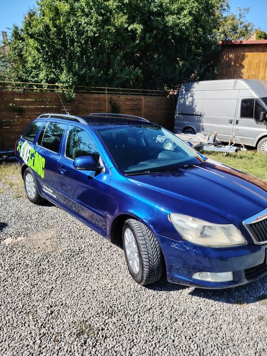 SKODA Octavia 2011 — imagine 1