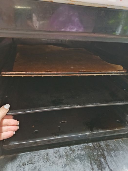 Продам газплиту Гефест с саморозжигом