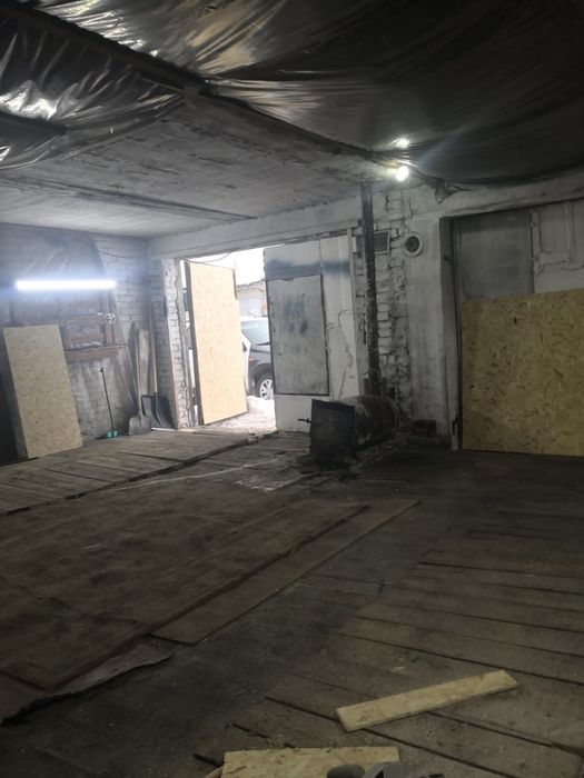 Бокс гараж помешение на сутки