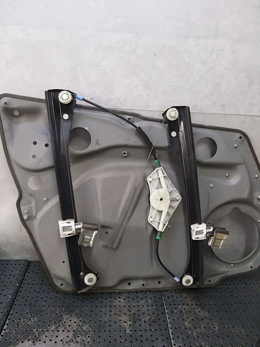 Macara geam electric dreapta fata mercedes a class w169 a1697203079