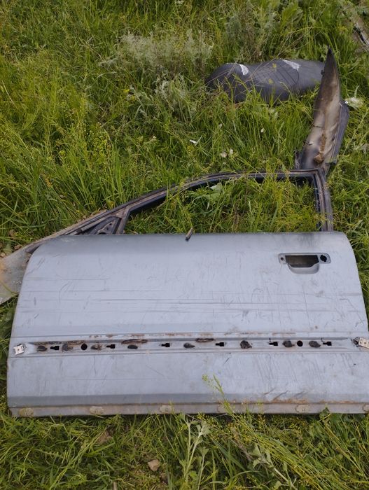 Ауди с4 запчасти есік парог
