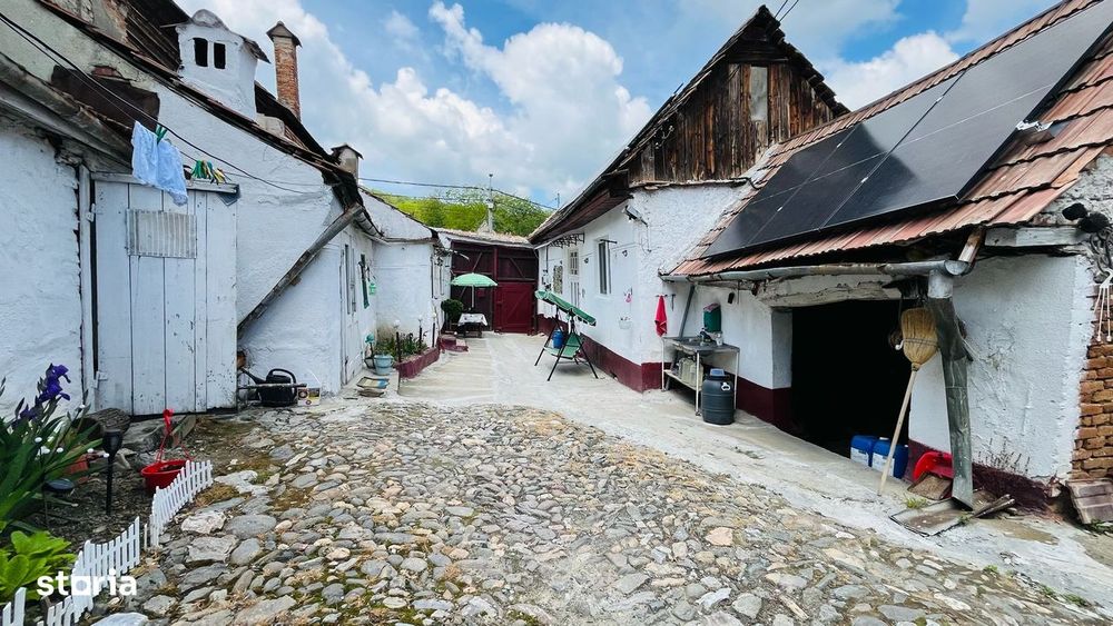 Casa De Vanzare In Carpinis, Com. Garbova, Jud. Alba
