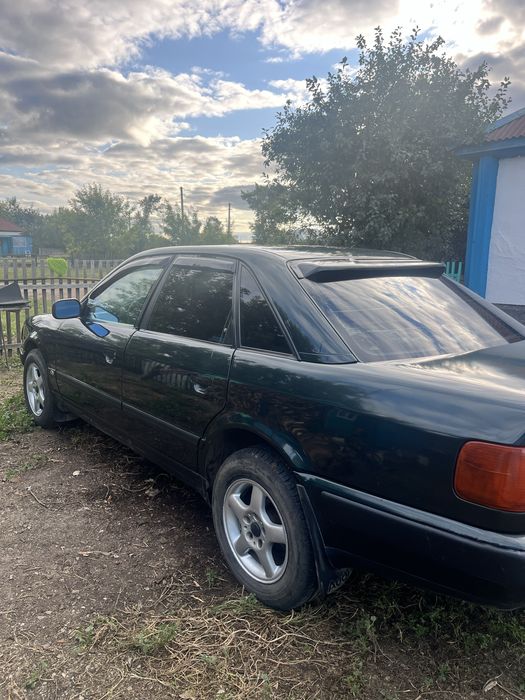 Продам ауди 100 ц4