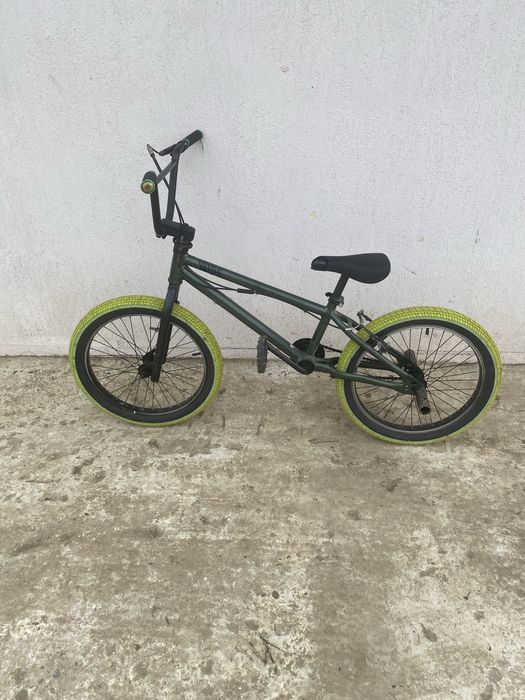 un bmx de vanzare