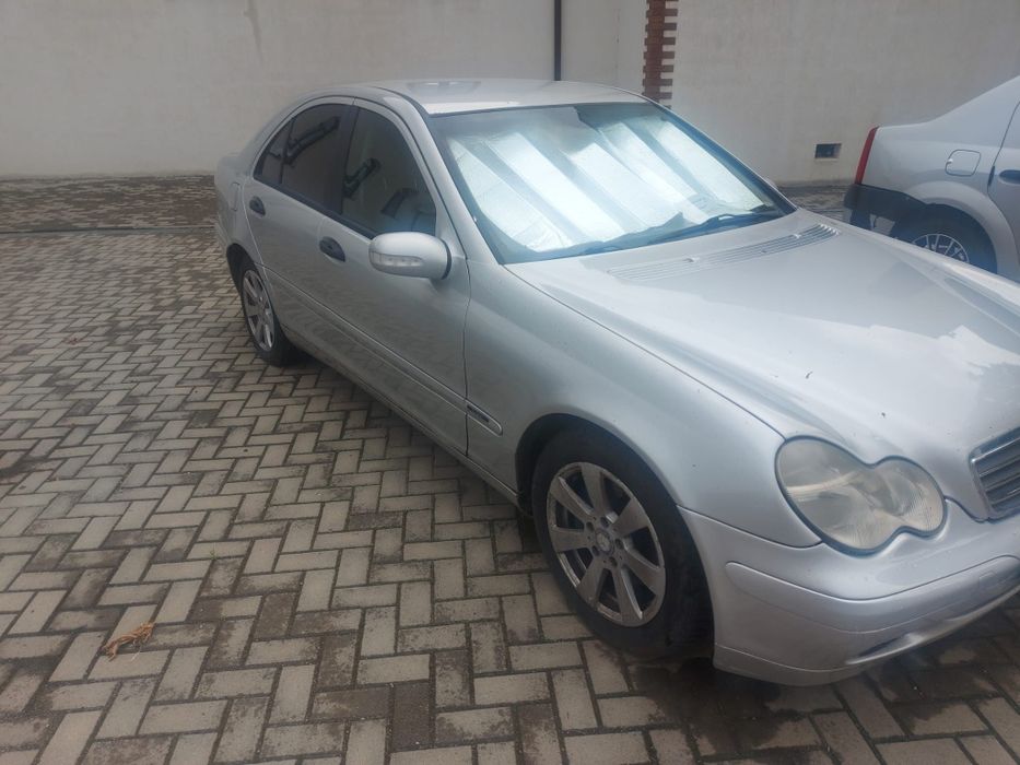 MERCEDES-BENZ C-Class 0 — imagine 2