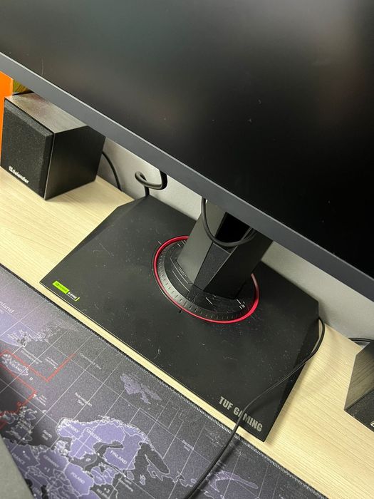 Кронштейн Asus для монитора
