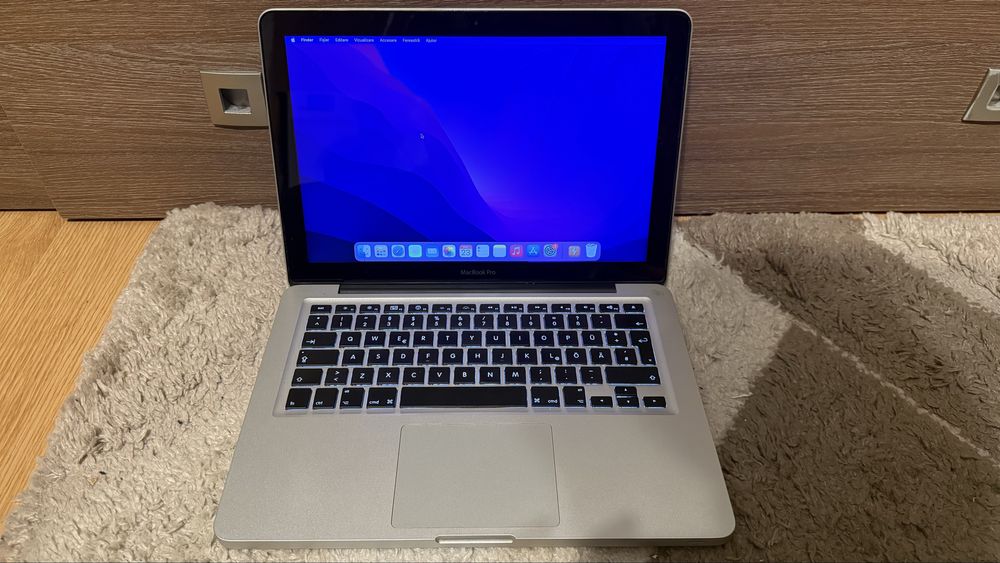 MacBook Pro 13 inch Early 2011