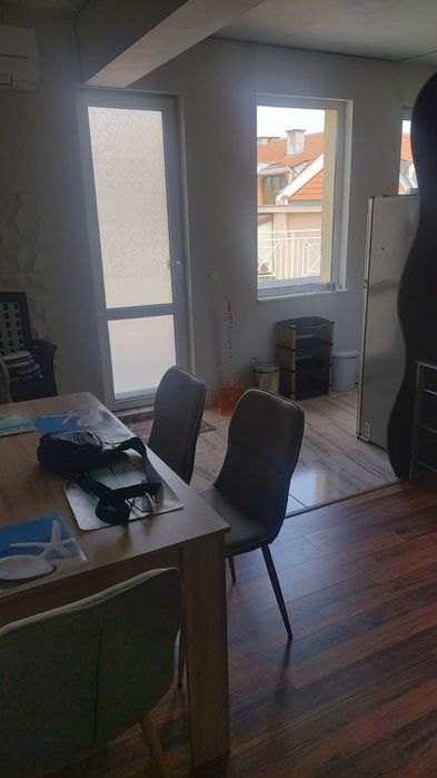 Продава се Двустаен апартамент в Варна, Левски - 67 кв.м за 2015 €/кв.м - Снимка #16