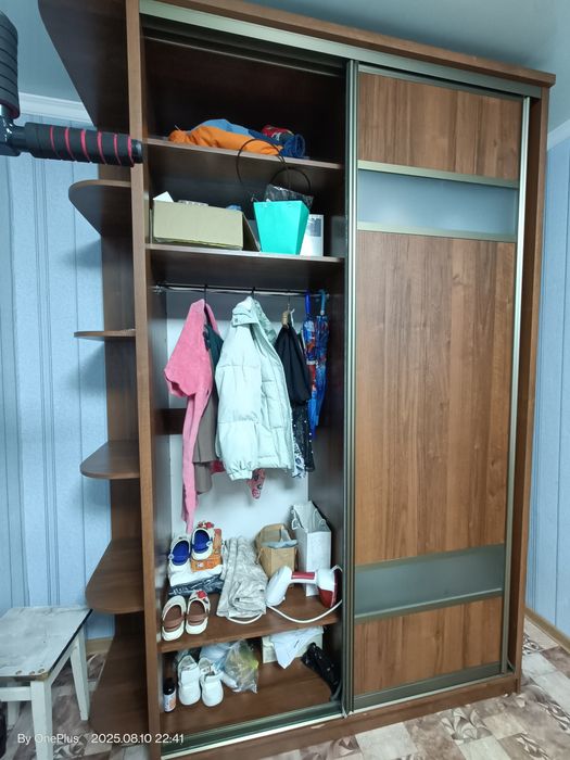 Шкаф с кроватью в продаже