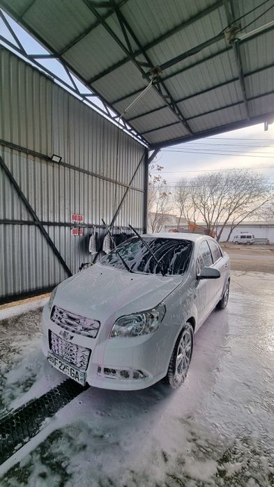 Nexia 3 sotiladi tez va arzon