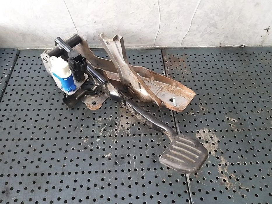 Pedala frana 2.0 d volvo xc60 31341099