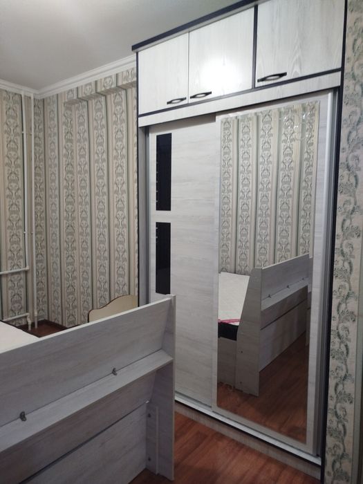 Uchtepa tumanida 6- qavat 2 xonali 4 xona qilingan kv.ra sotiladi