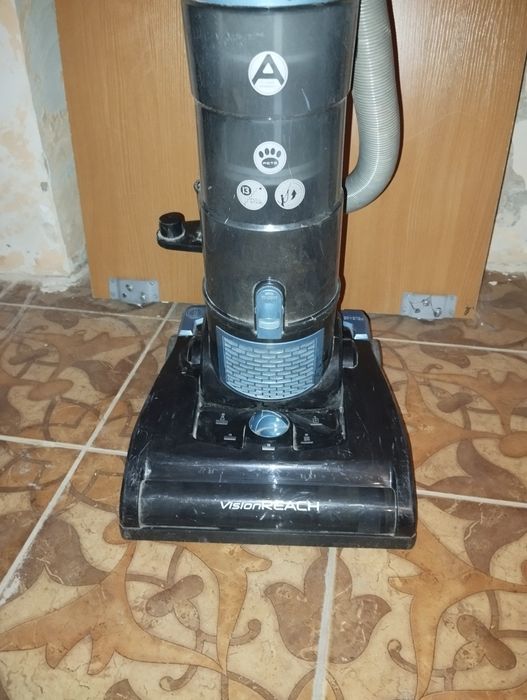 Турбо пылесос Hoover VR 81