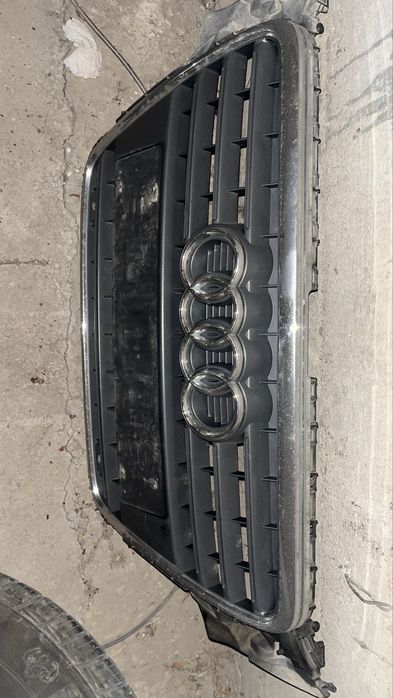 Решетка радиатора для А4 ауди B8