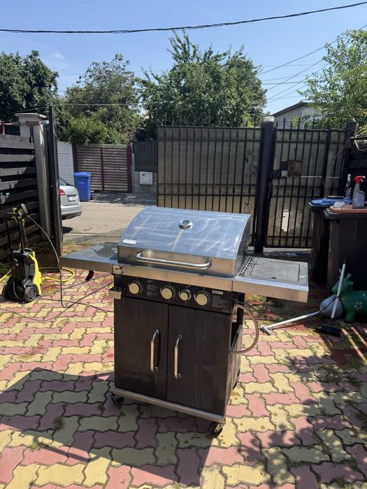 Gratar de gradina pe gaz