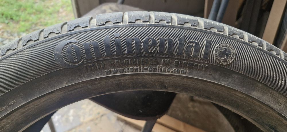 Шины Continental 275/40. R-20.  4шт