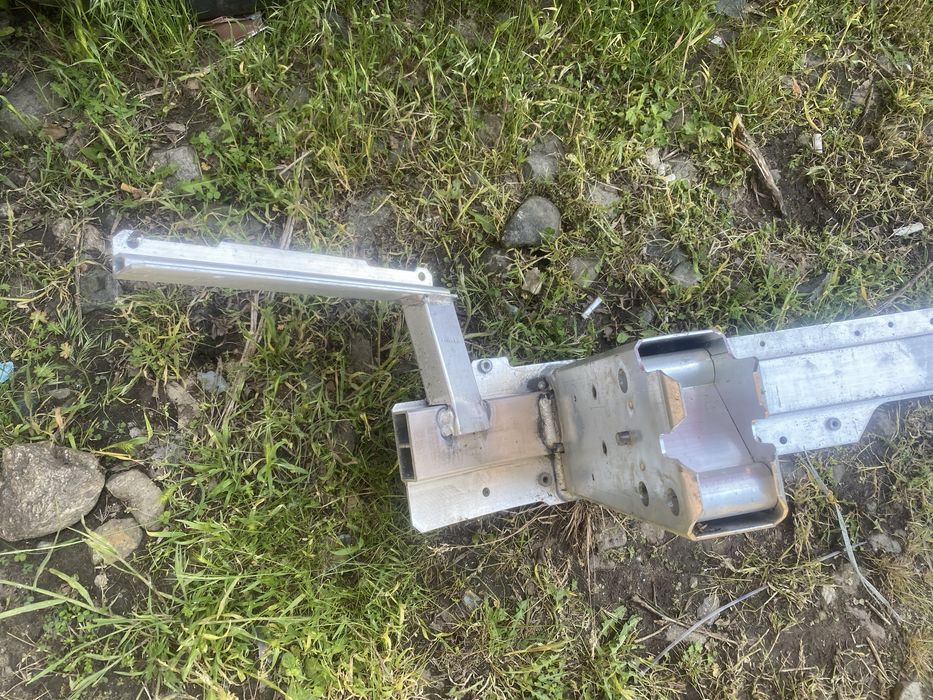 Предна греда BMW X5 X6 G05 G06